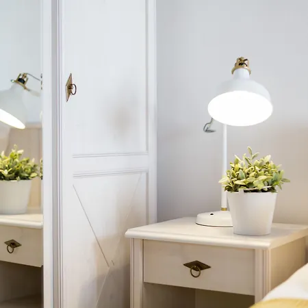 Apartment Deamicis By Irundo *