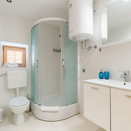 Apartment Deamicis By Irundo *