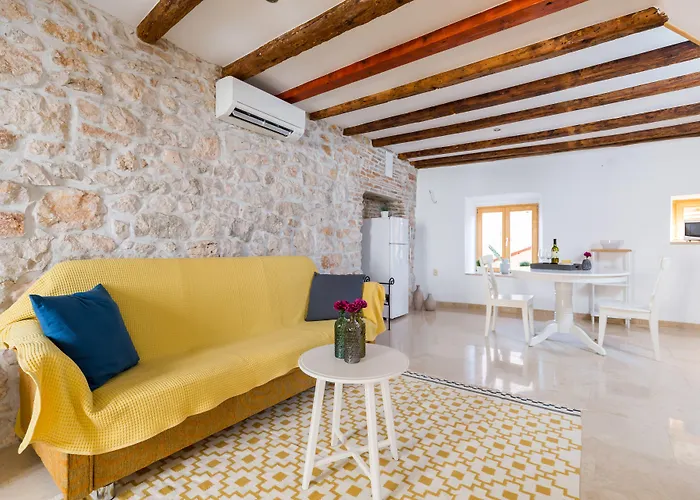 Deamicis By Irundo * Rovinj