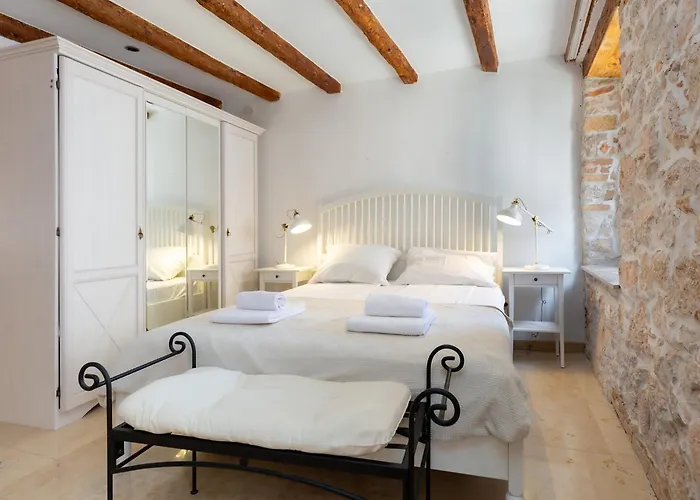 Διαμέρισμα Deamicis By Irundo Ρόβινι